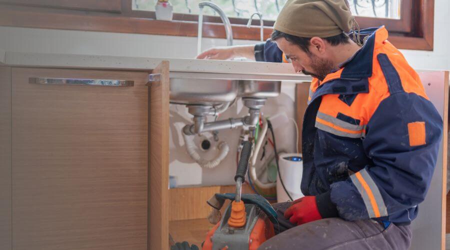 Professional Leak Detection Services in Centerpoint, IN